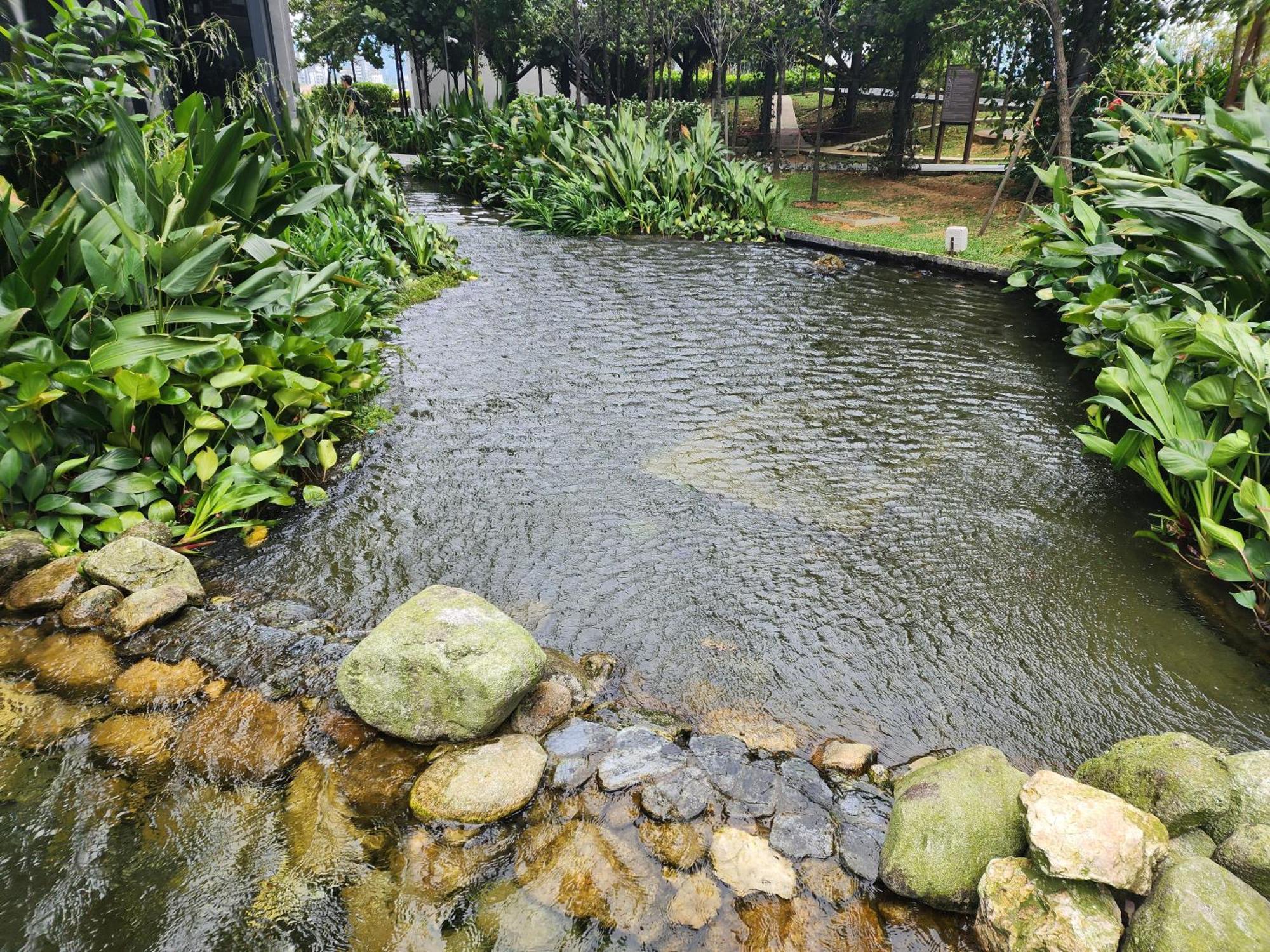 Astoria,4r3b,4kmtoklcc,1505sf,bigbalcony,newcondo,bathtub,nicefacilities Pangsapuri