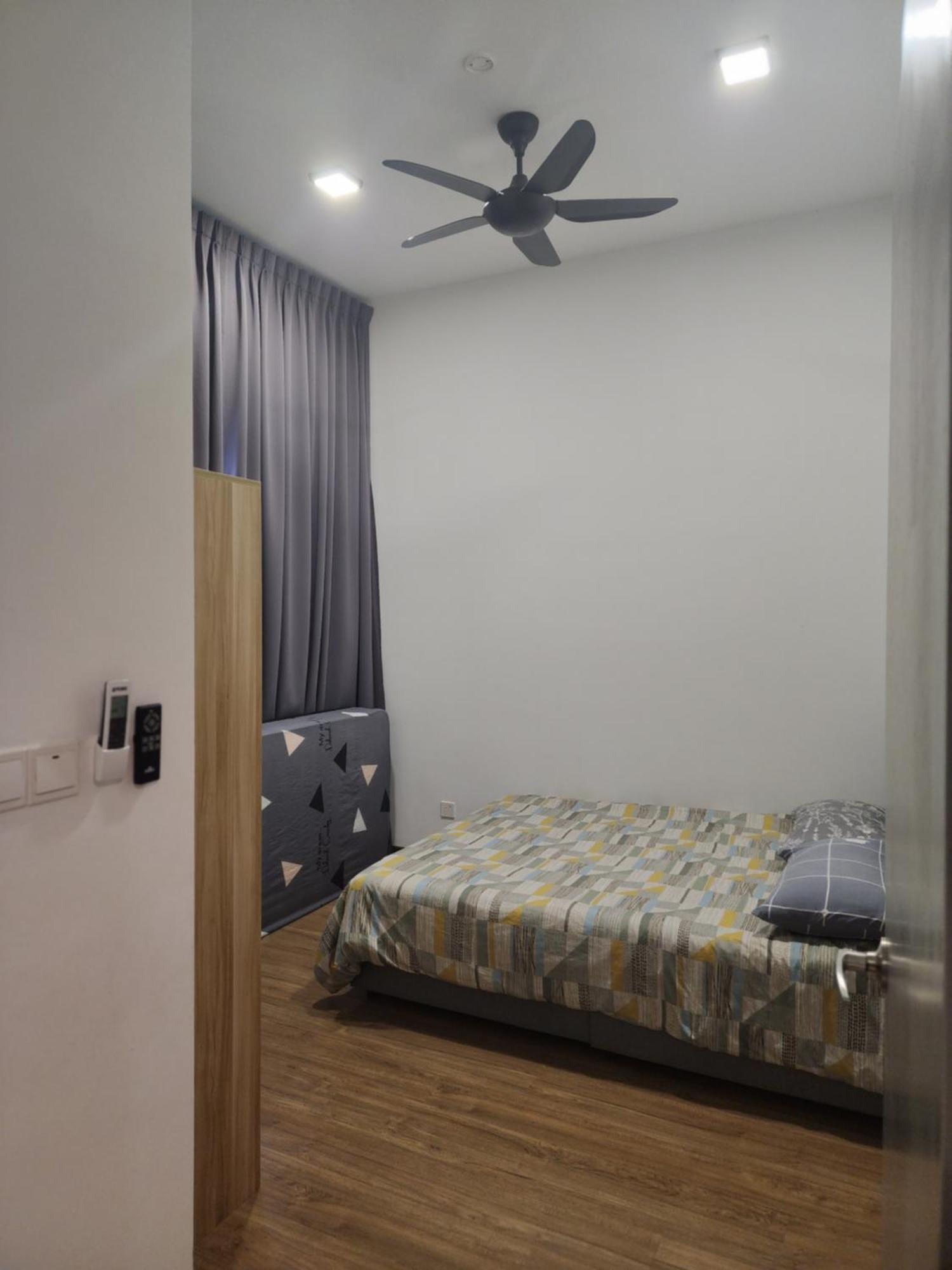 Astoria,4r3b,4kmtoklcc,1505sf,bigbalcony,newcondo,bathtub,nicefacilities Pangsapuri *