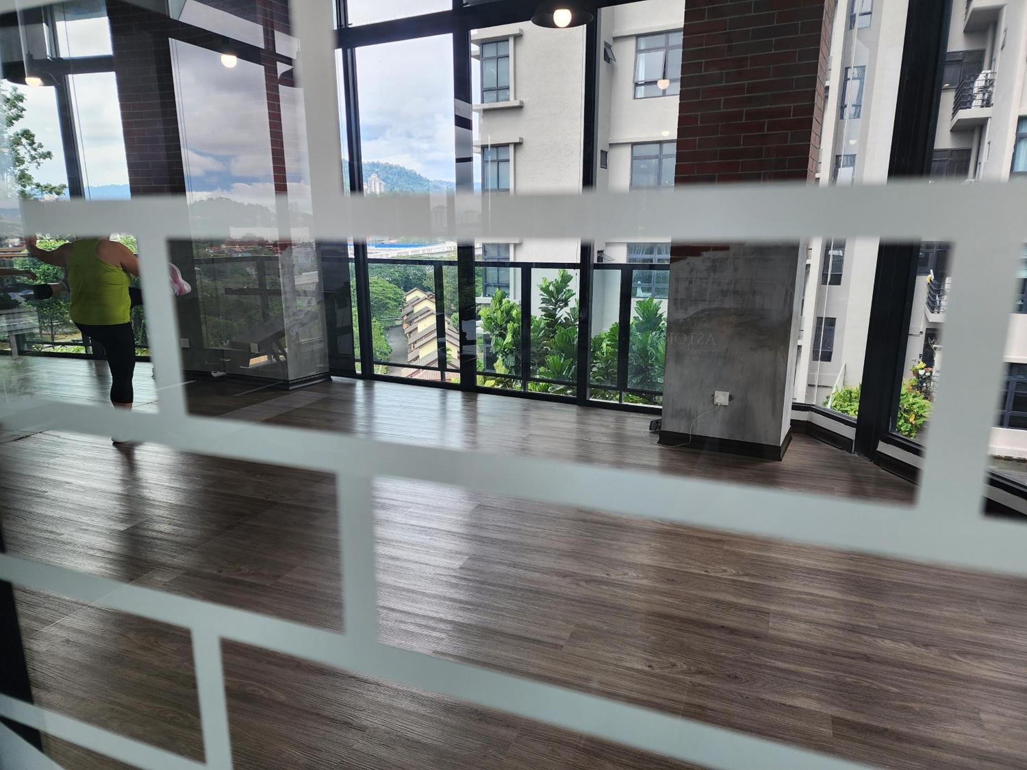 Astoria,4r3b,4kmtoklcc,1505sf,bigbalcony,newcondo,bathtub,nicefacilities Pangsapuri *
